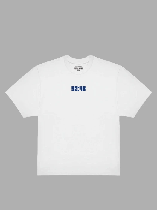 Mockup-biała-koszulka-przód-la-decima.webp