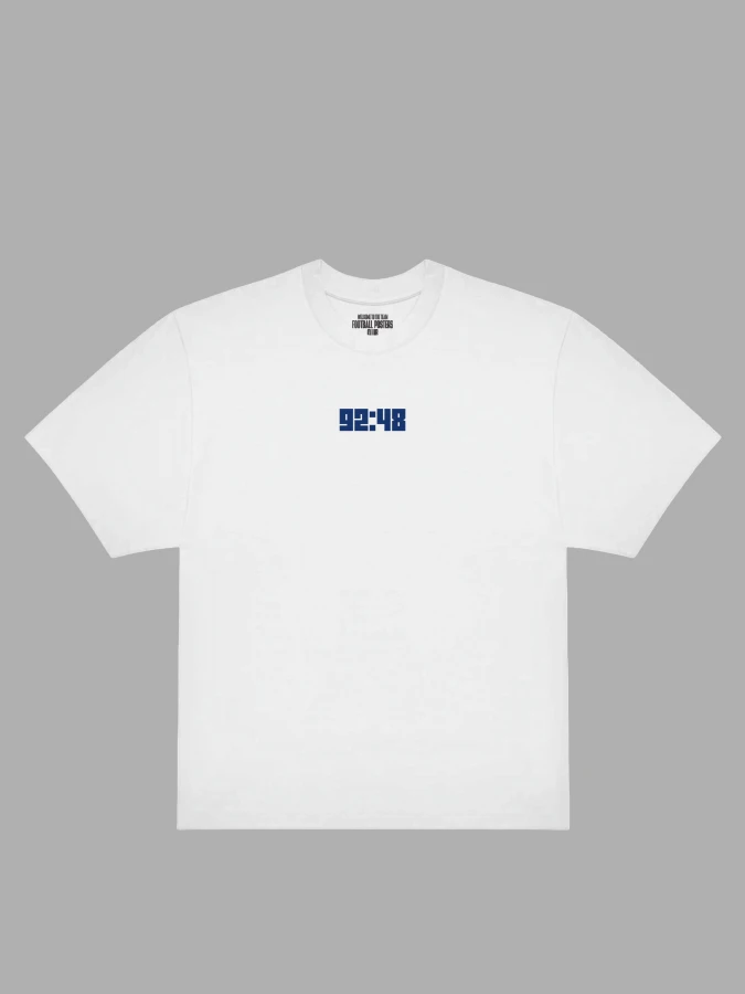 Mockup-biała-koszulka-przód-la-decima.webp